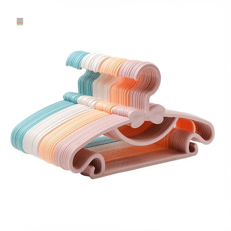 Perchas para ropa de bebé perchas de plástico portátiles para abrigos, toallas y bufandas, con diseño resistente al viento, ideales para organizar la ropa infantil.